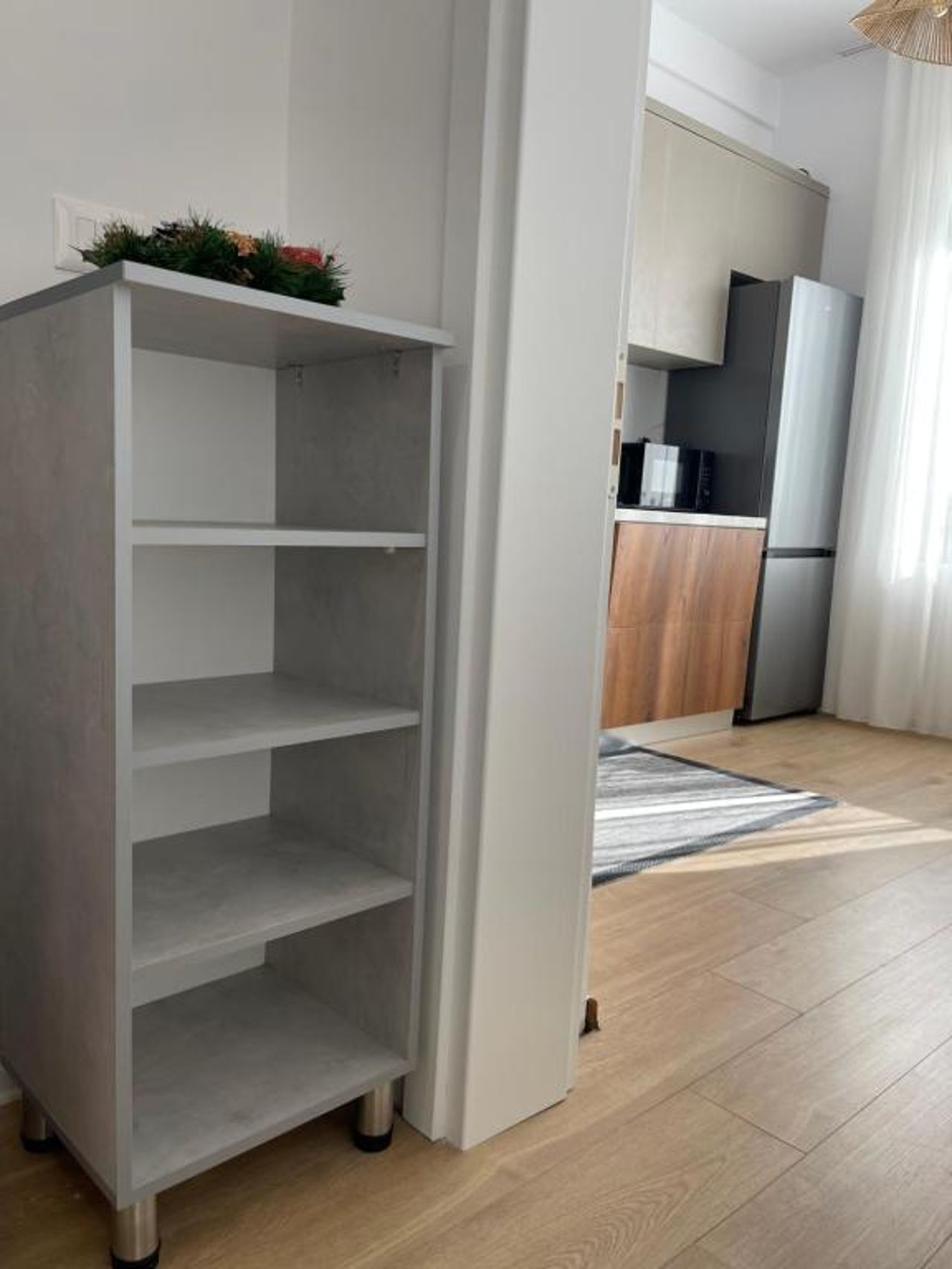 Sunny City Center Apartment