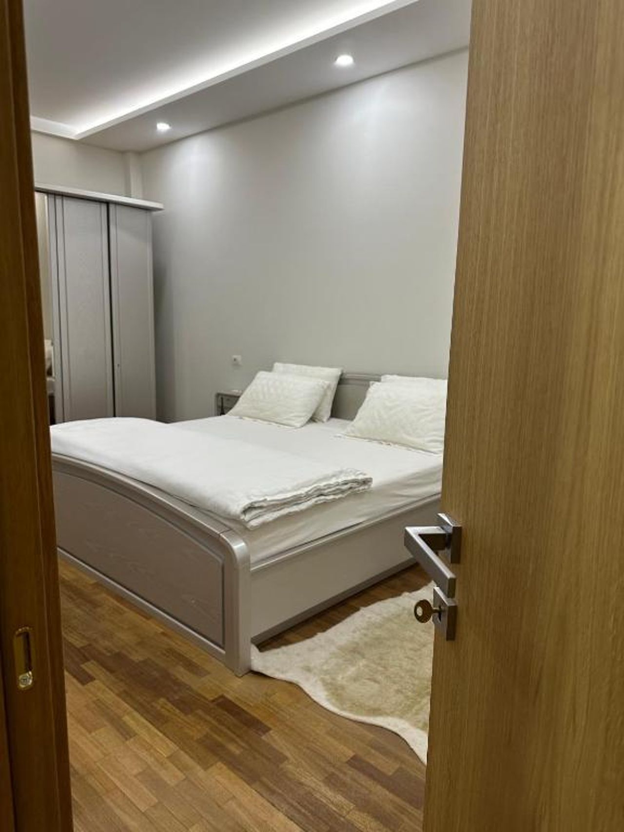 Dry Lake Apartment
