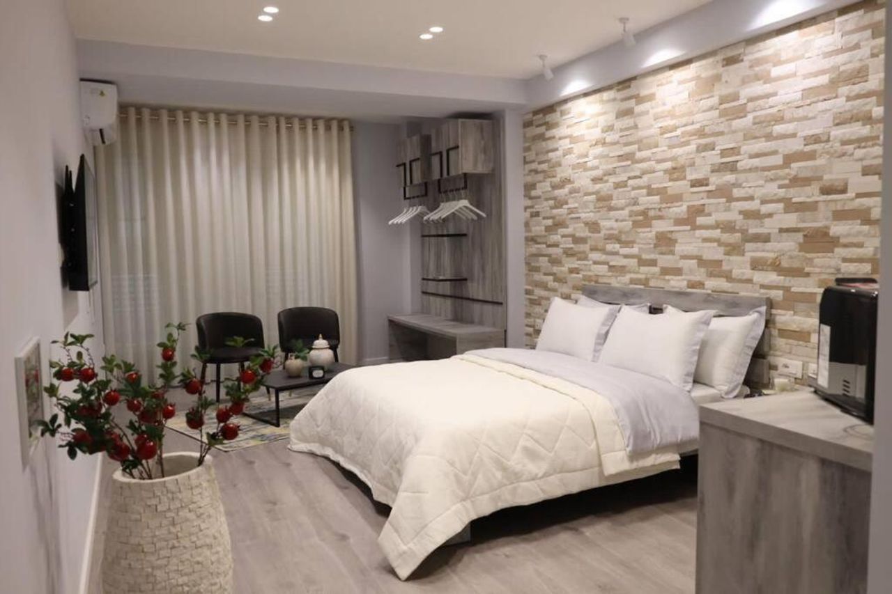 Hira City Center Apartment 2