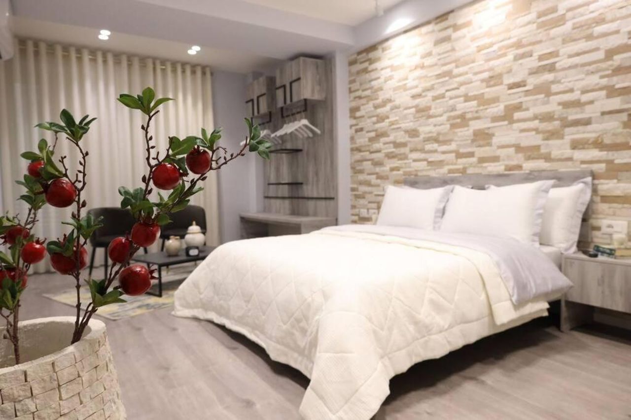 Hira City Center Apartment 2