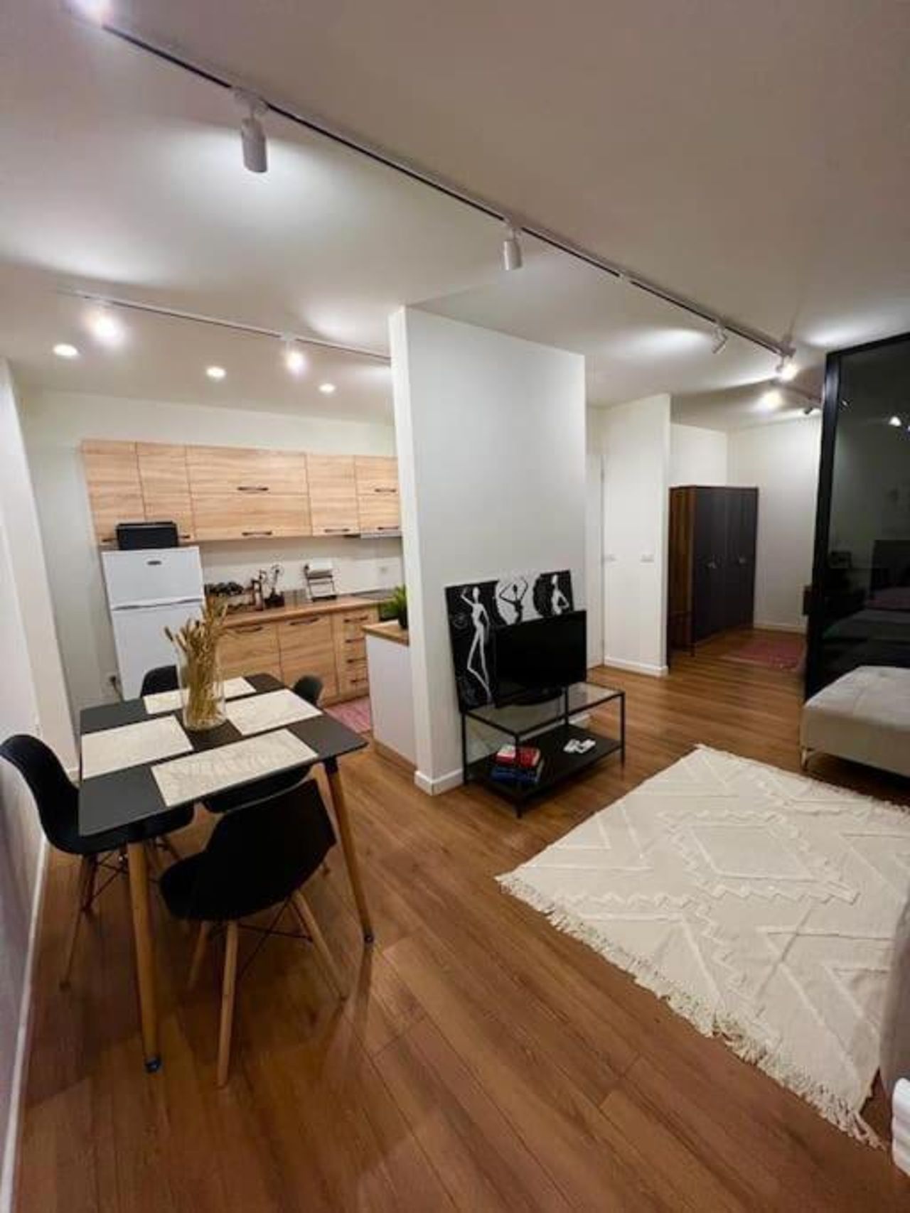 Amma's Apartment in Tirana!