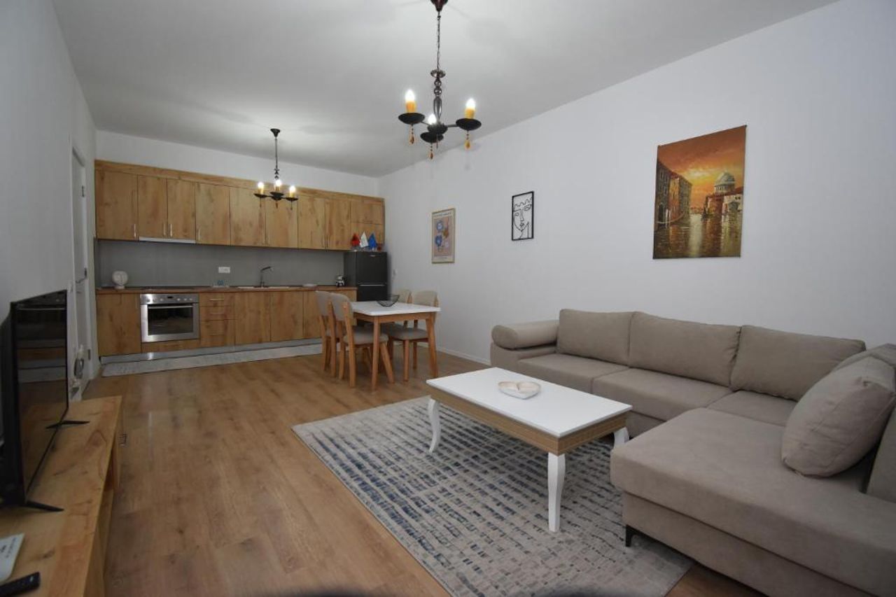 Urbanin Apartment A3