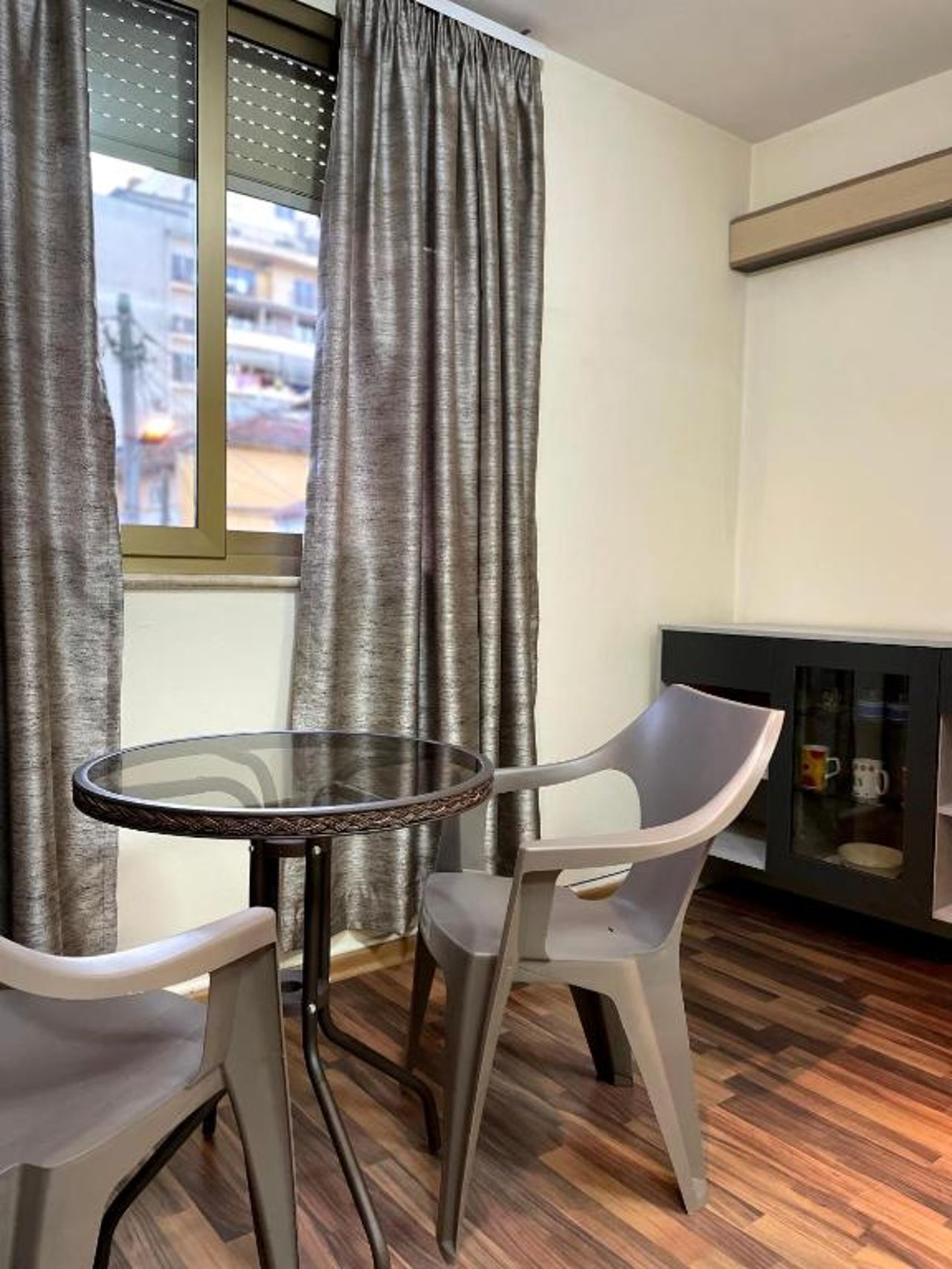 LB Apartments