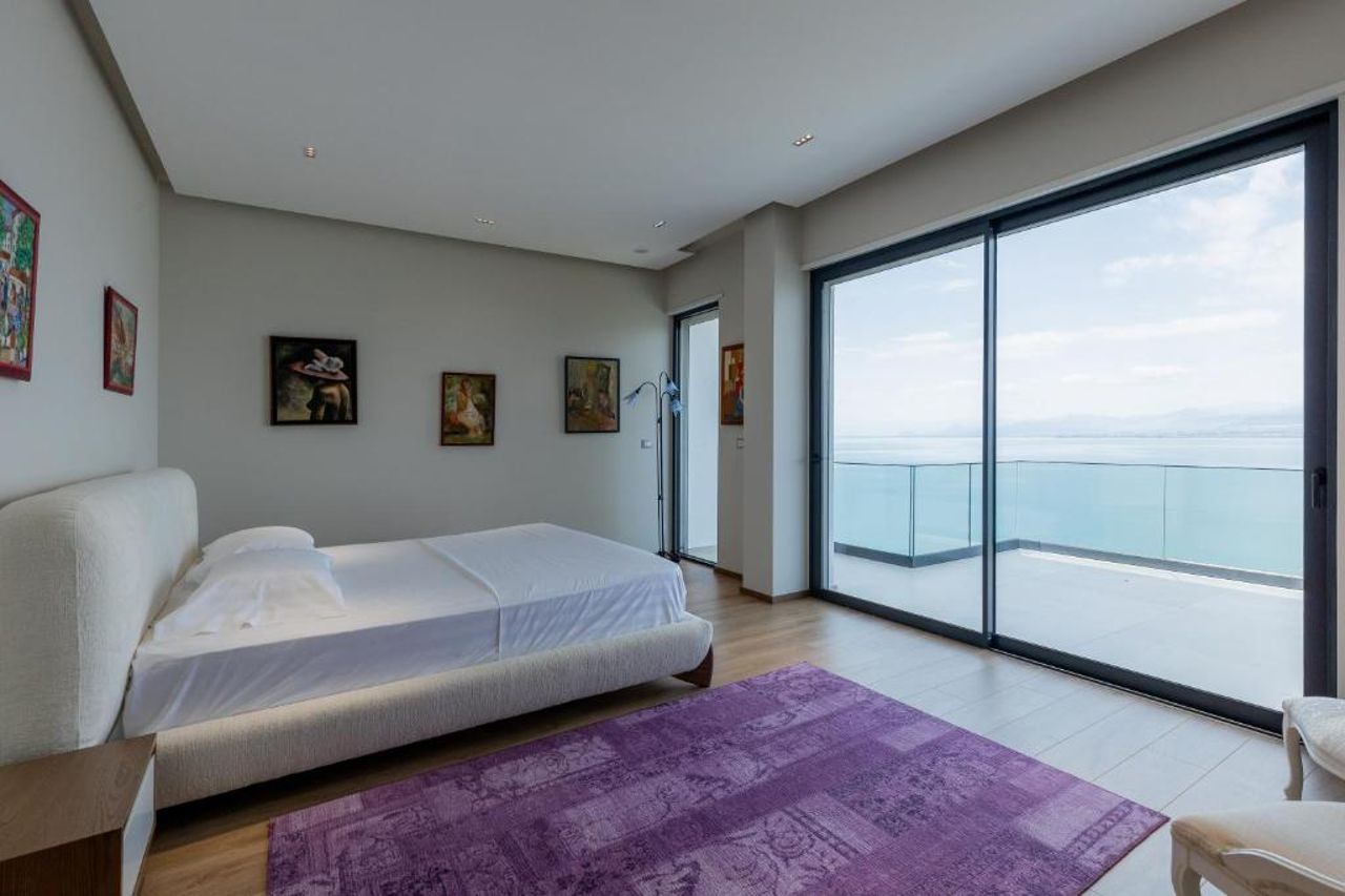The Luxury Villa