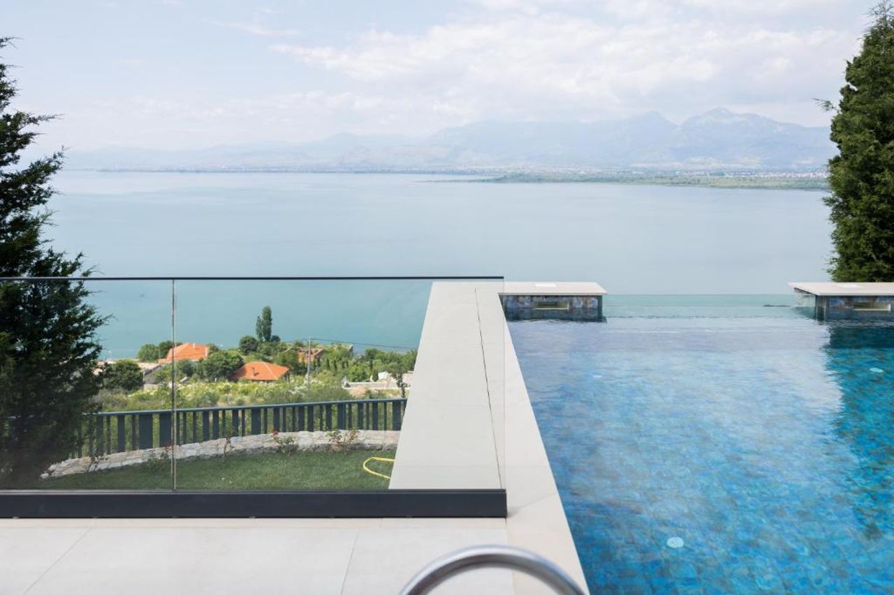 The Luxury Villa