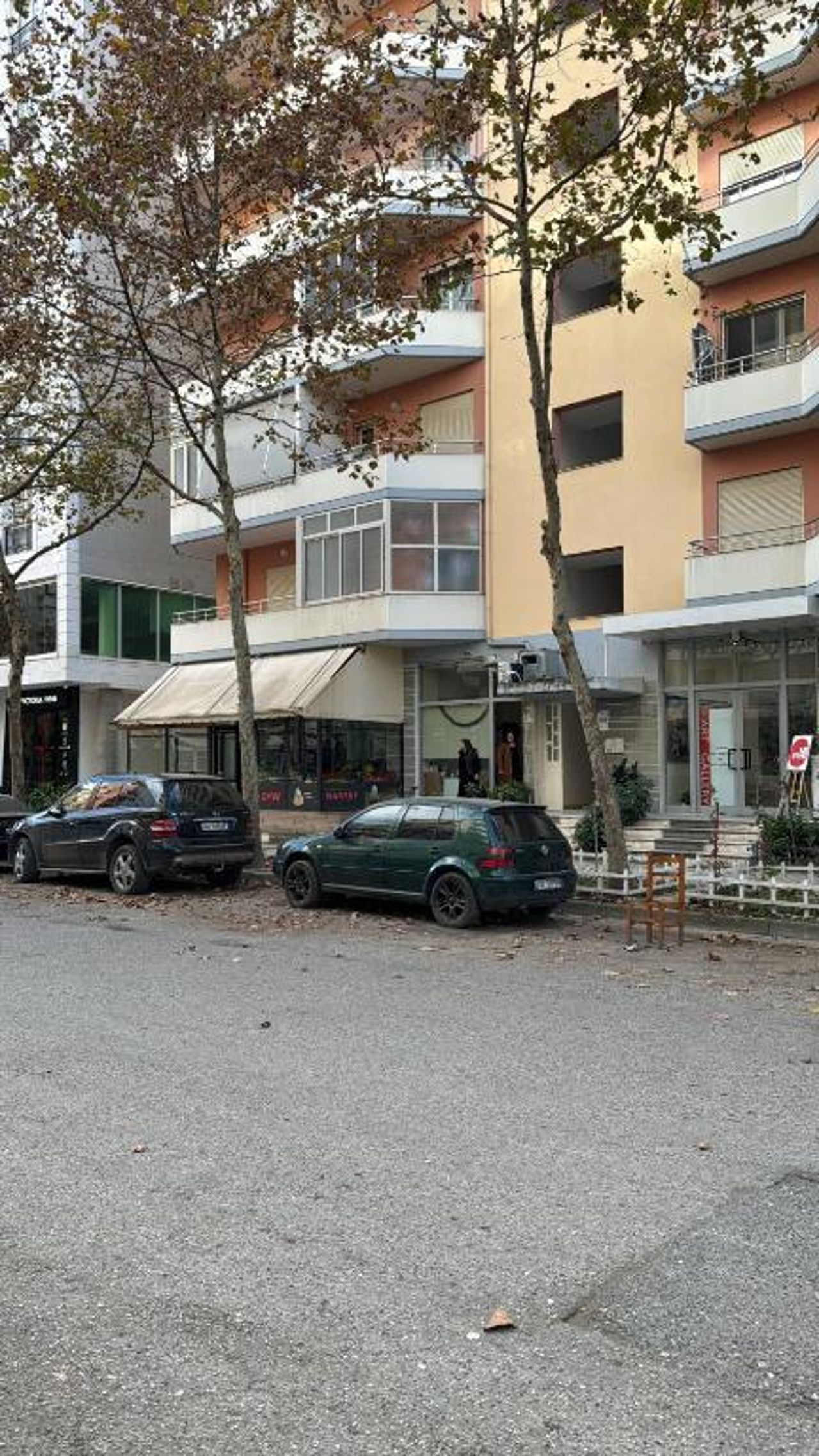 Perfect city center location near to the sea