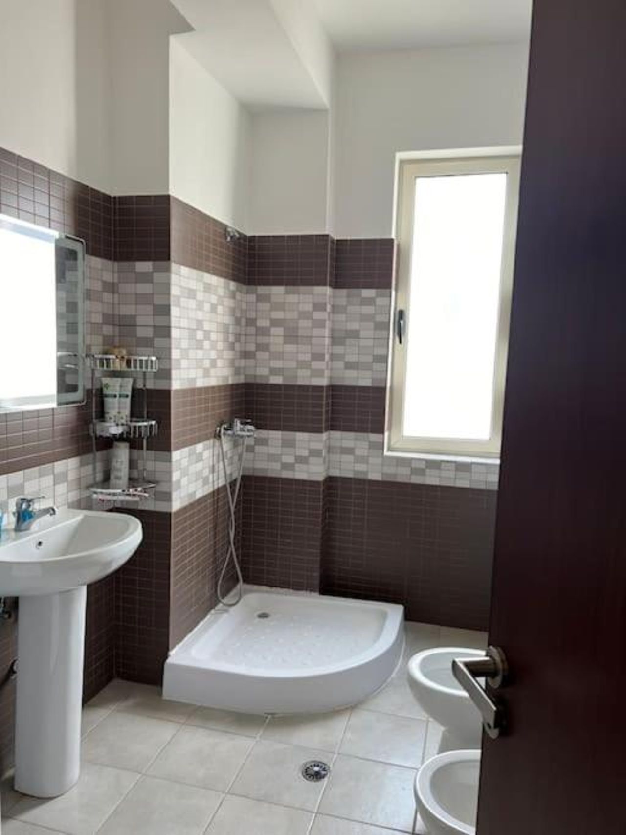 Guest House Shehu