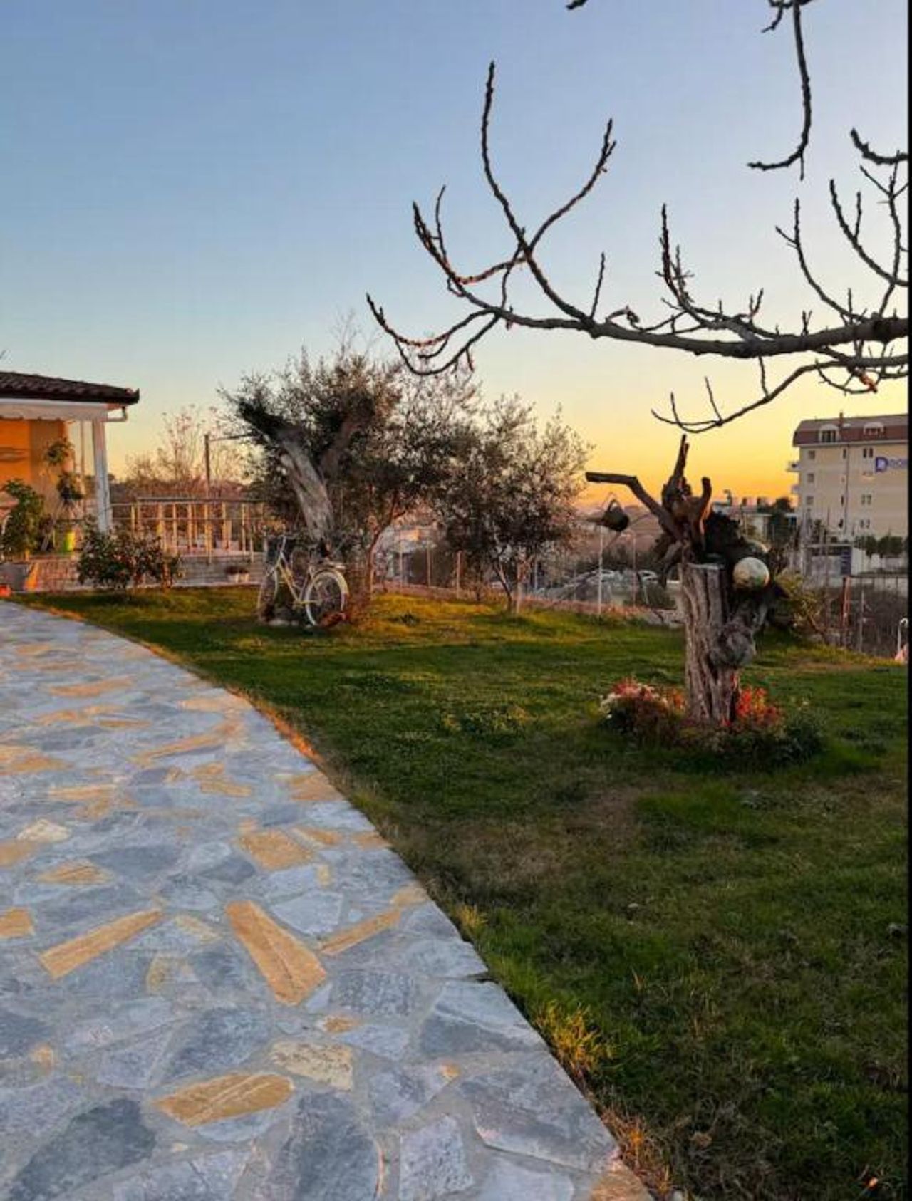 Villa Nikol