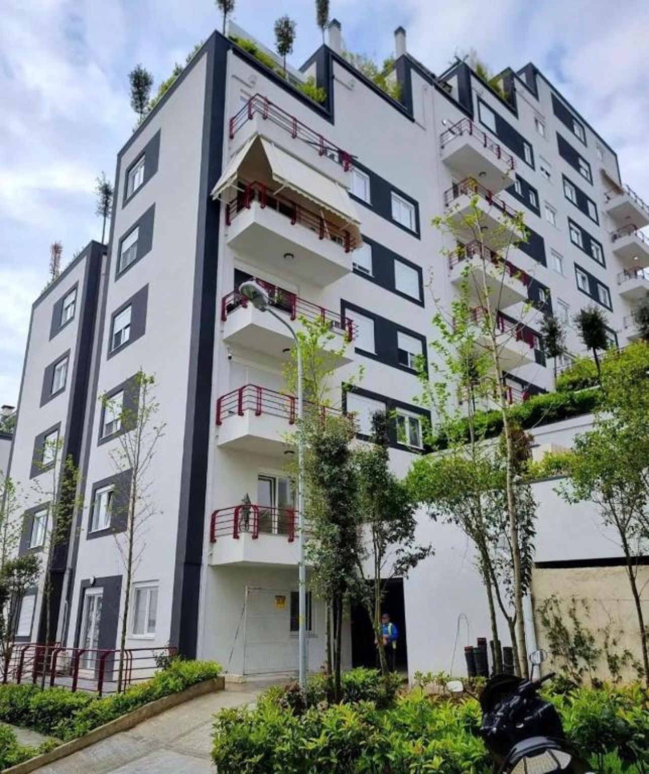 Kinza apartment