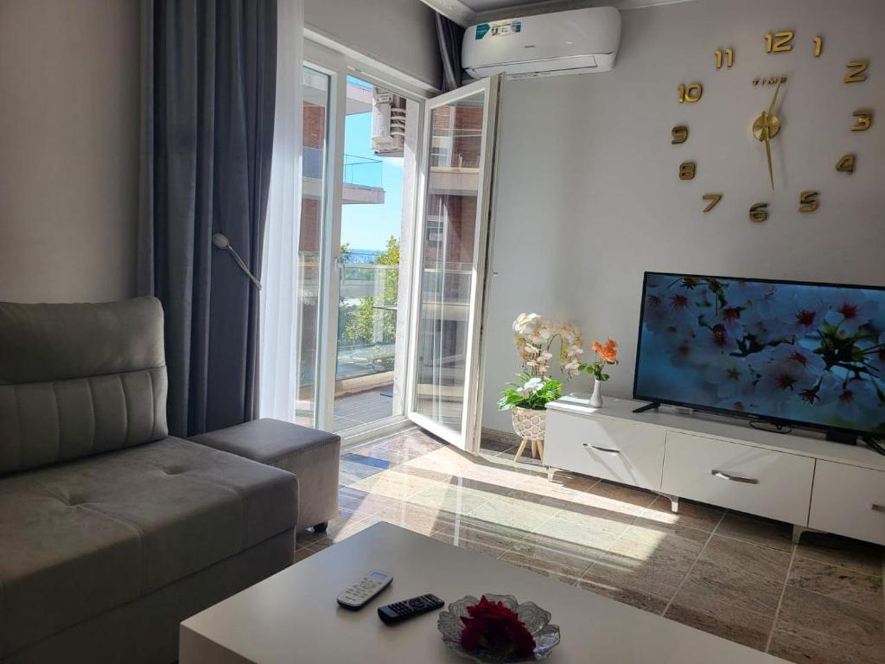 Apartments Fishta Q5/25