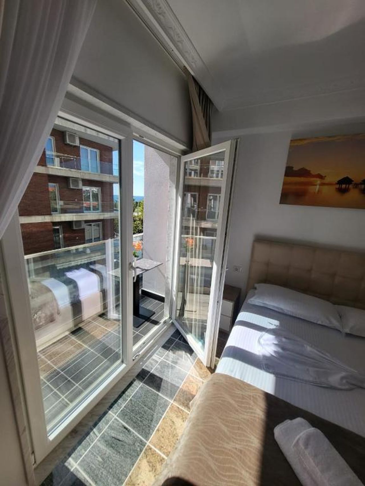 Apartments Fishta Q5/25