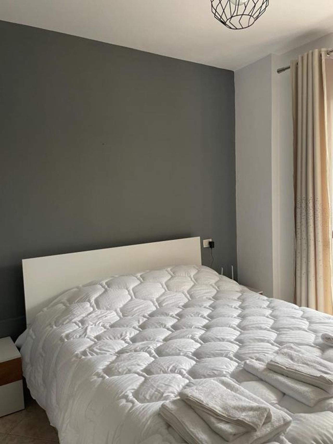 Plis Apartment Myslym Shyri