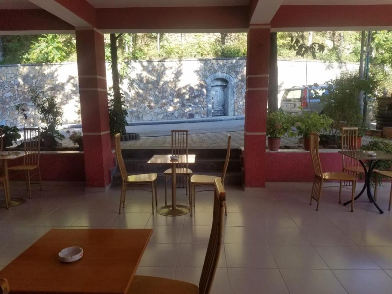 Hotel Flora