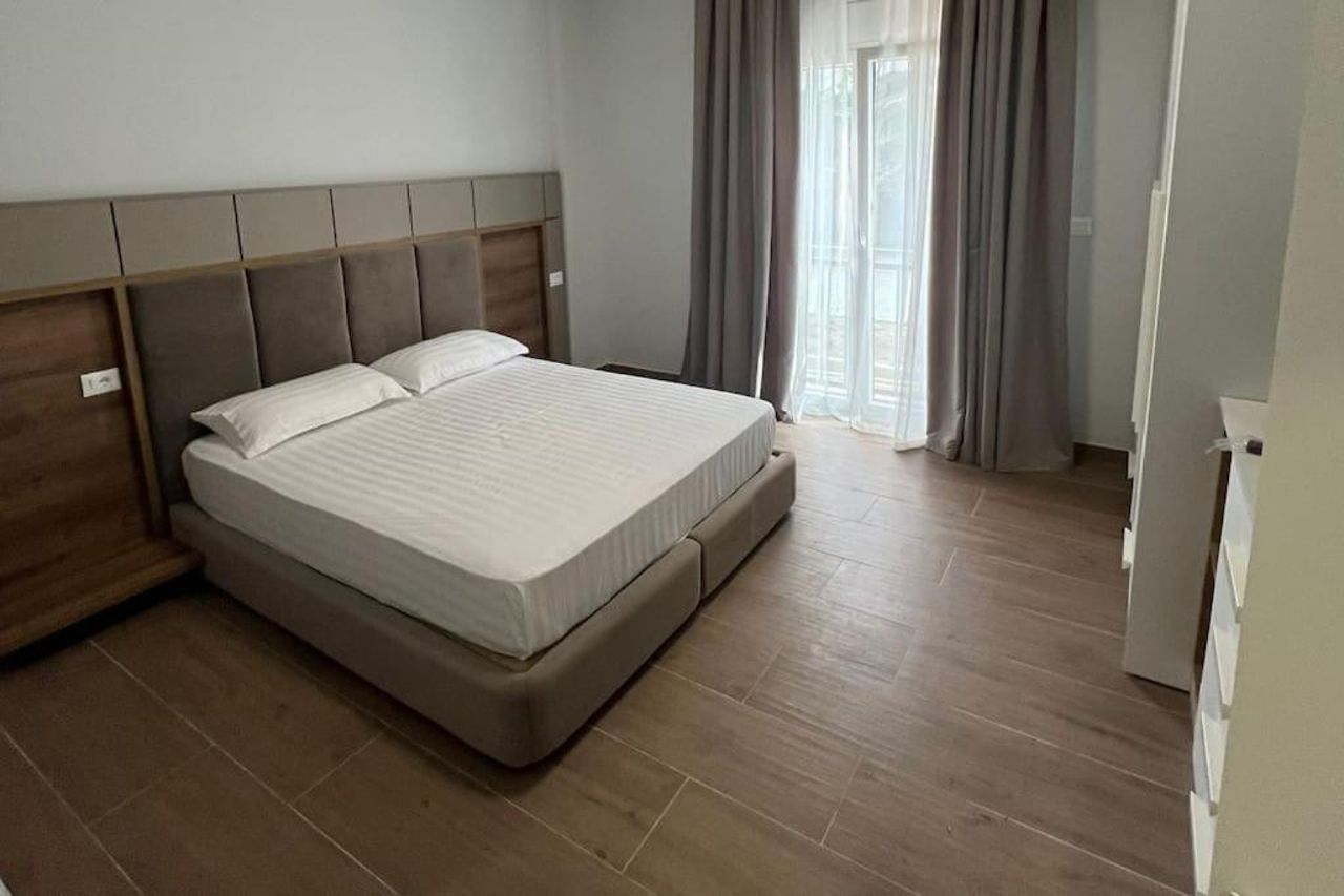 Apartment Near The Beach, Qerret