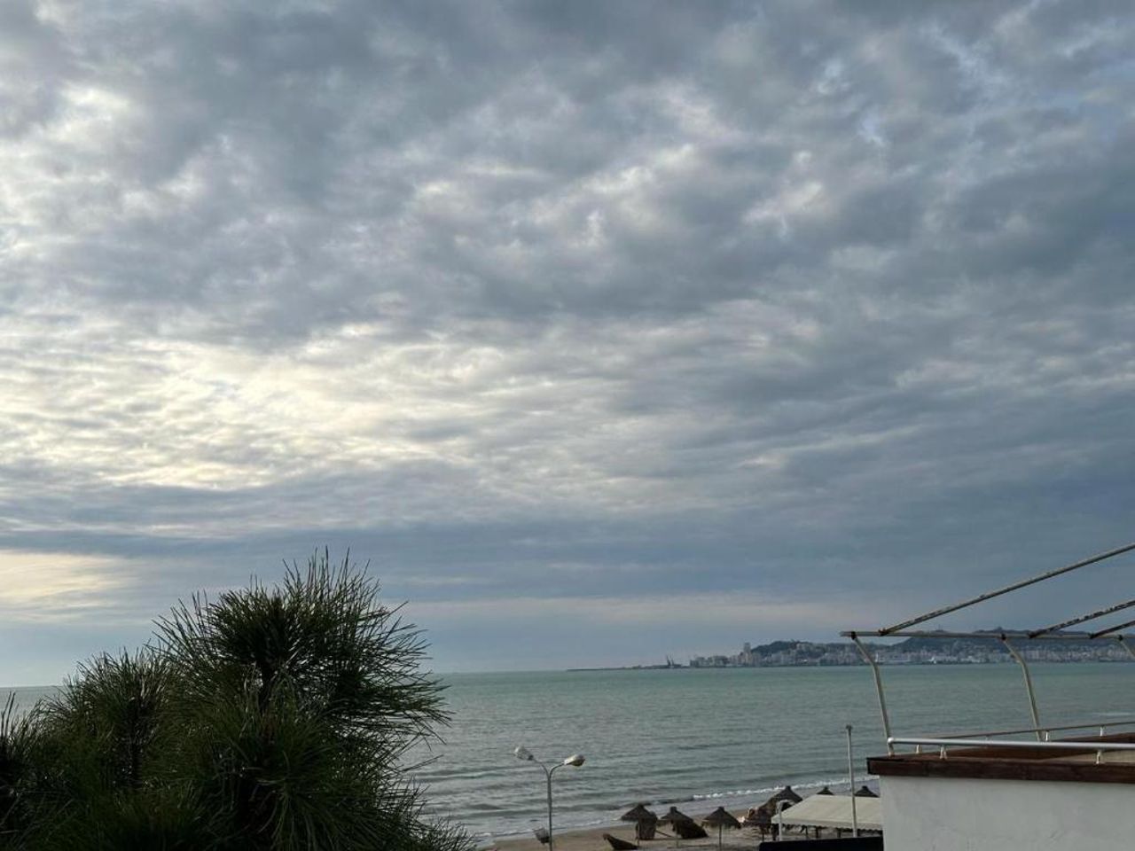 Sunset Sea View - Beachfront Balcony - AC - Wifi