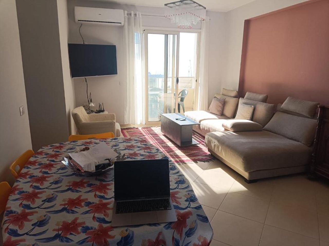 Guidus Apartment