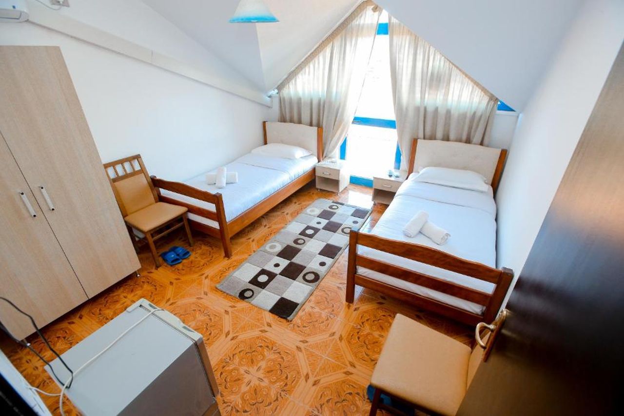 Hotel Ambasador