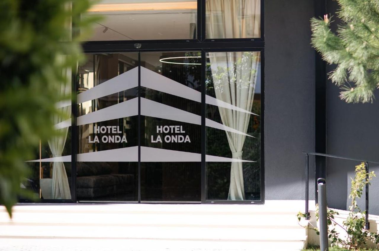La Onda Hotel Durres