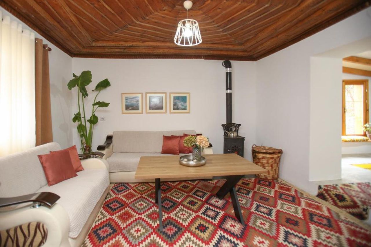 Guest House Bashaj