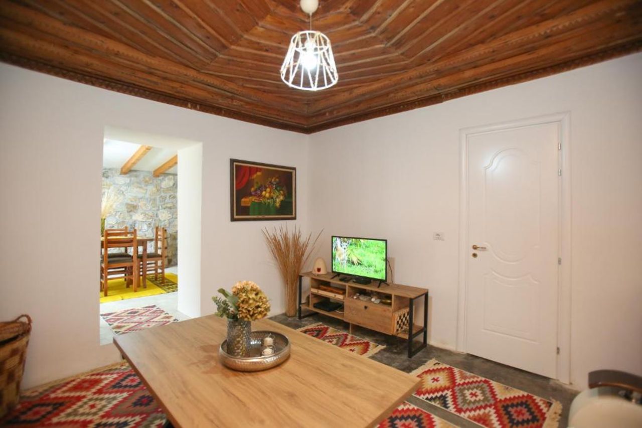 Guest House Bashaj