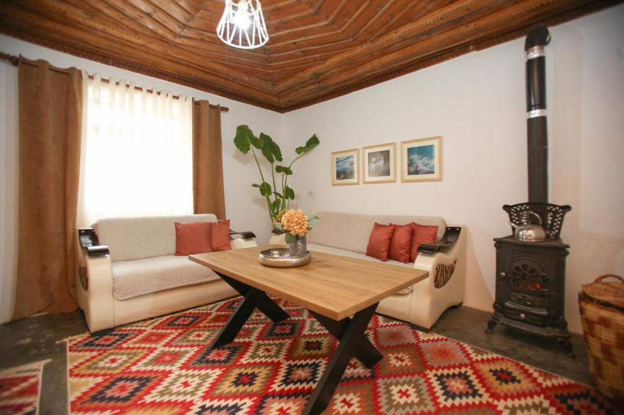 Guest House Bashaj