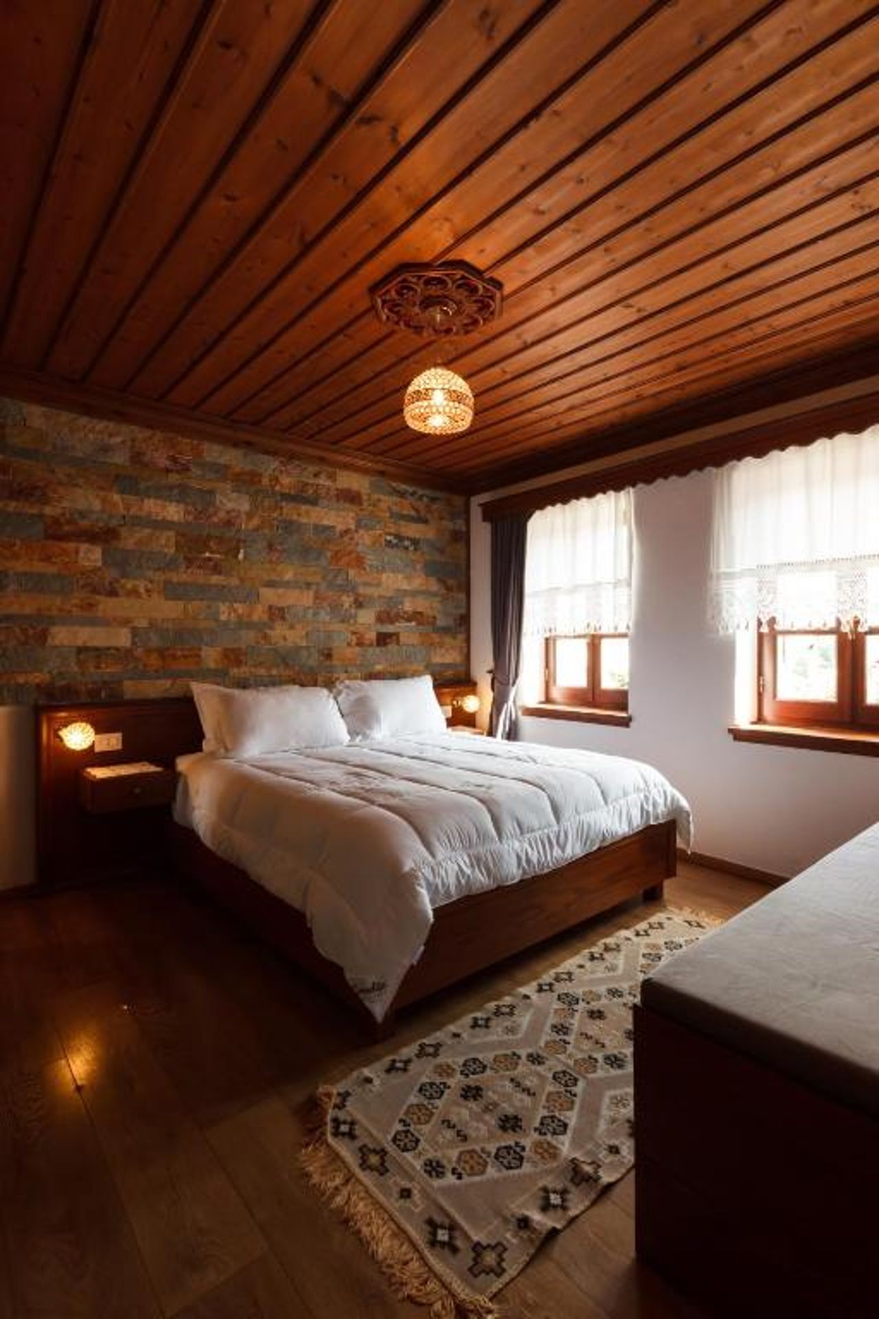 Hotel Pashai