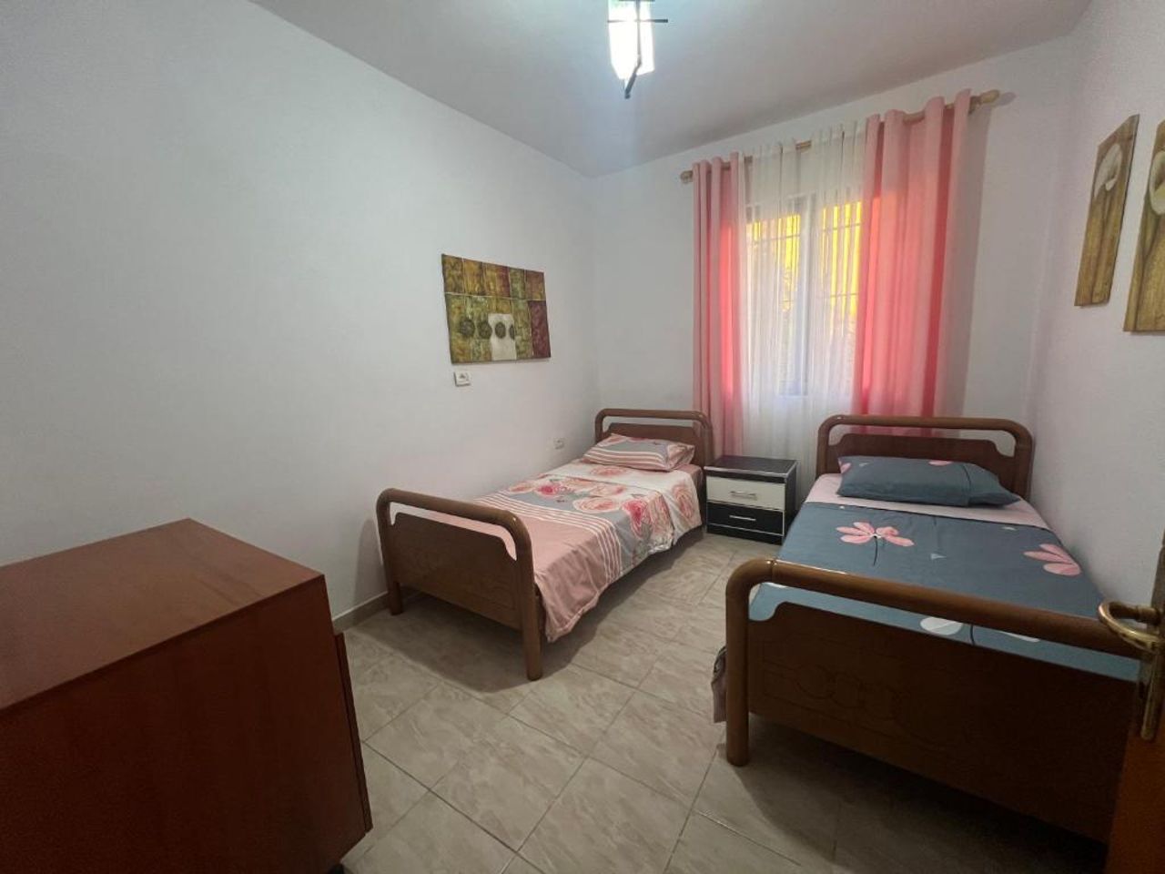 Lovely spacious house with big garden