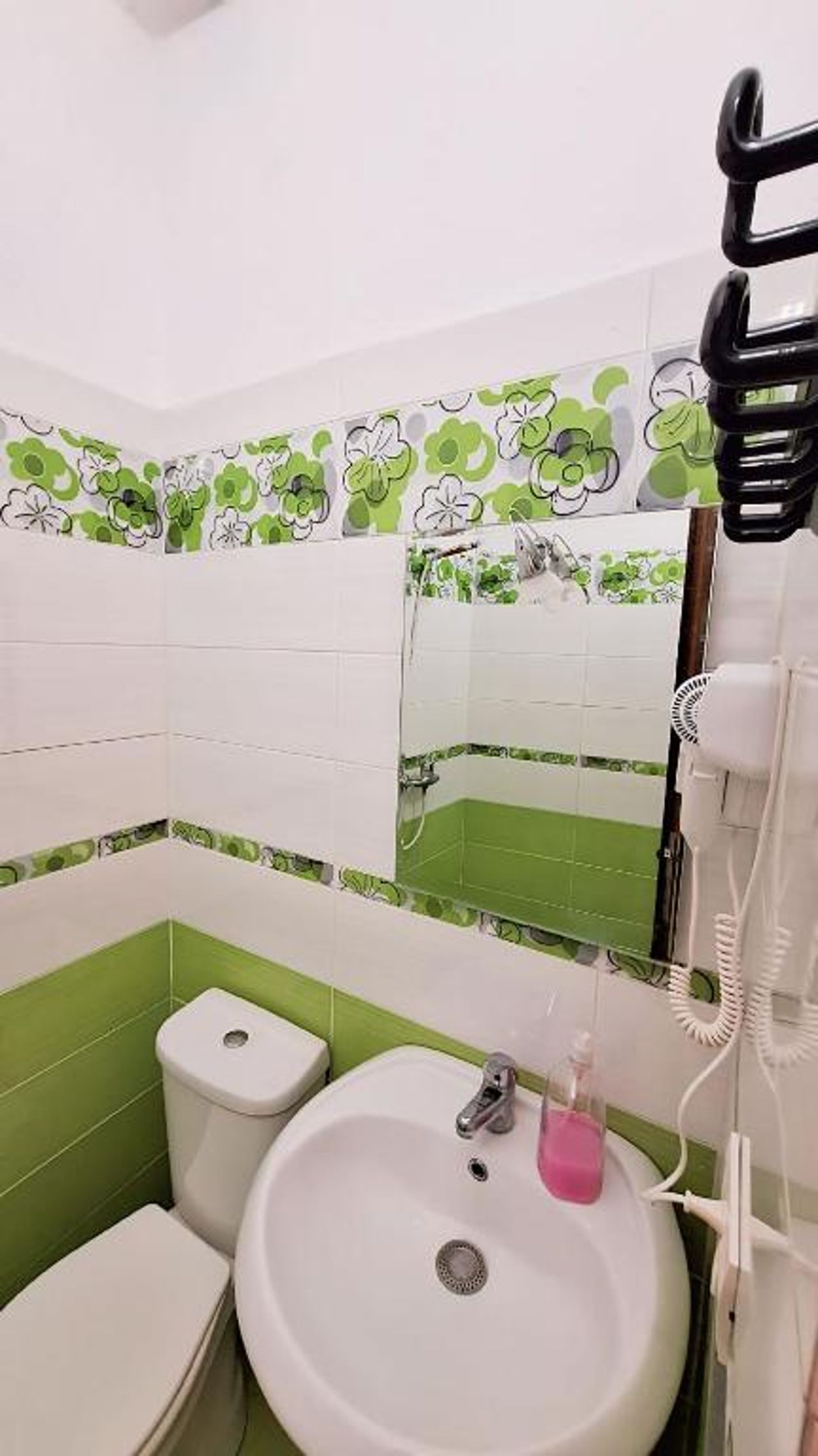 Guesthouse Alvaro Kadiu