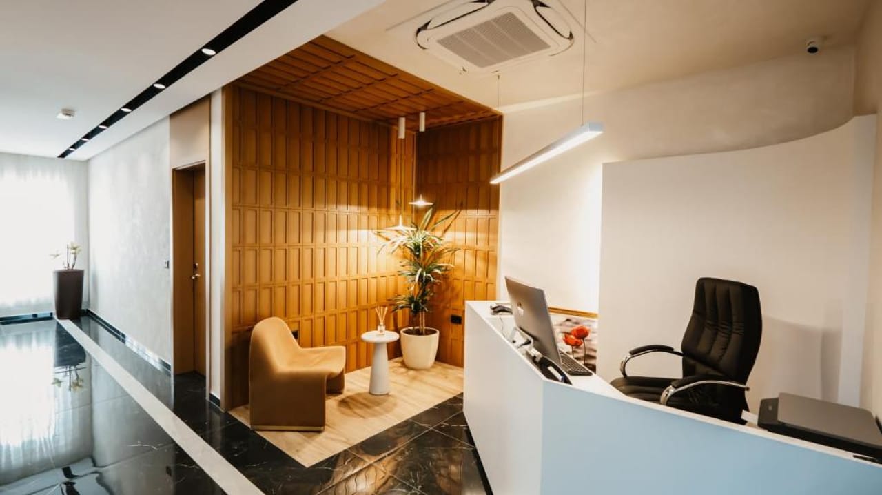 BAZ'HUR Boutique Hotel