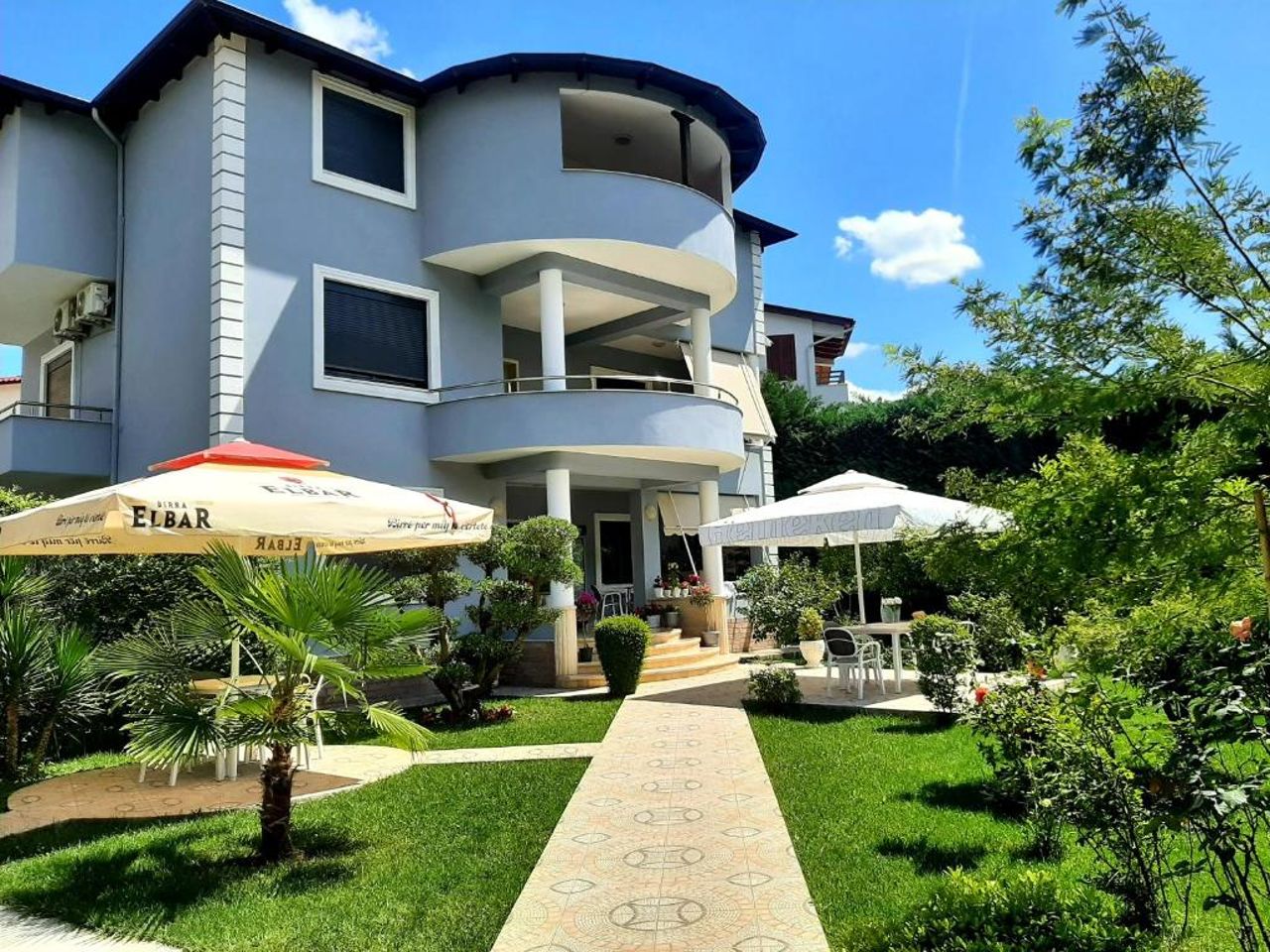 Hotel Vila Arbri