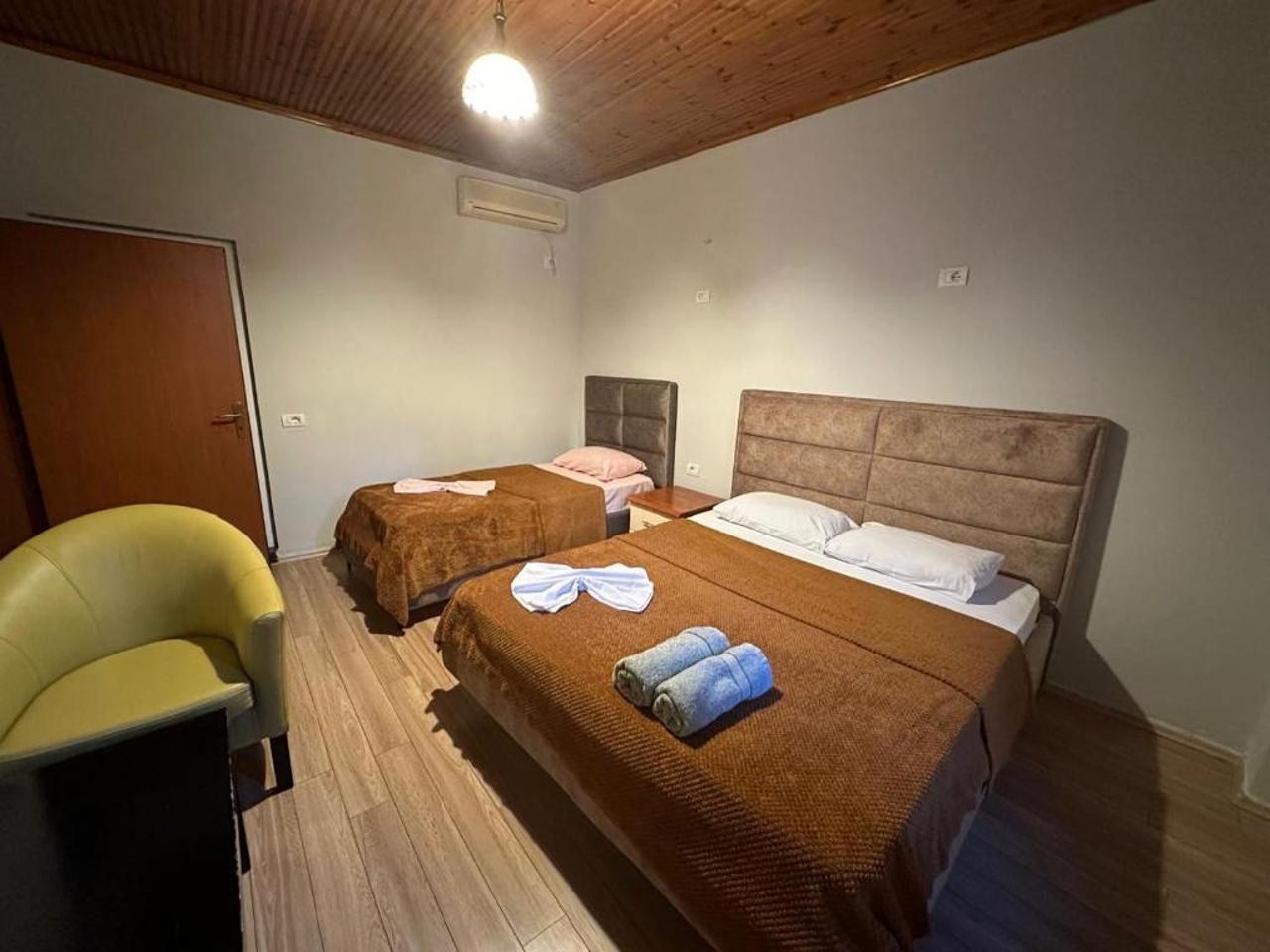 Eden hostel