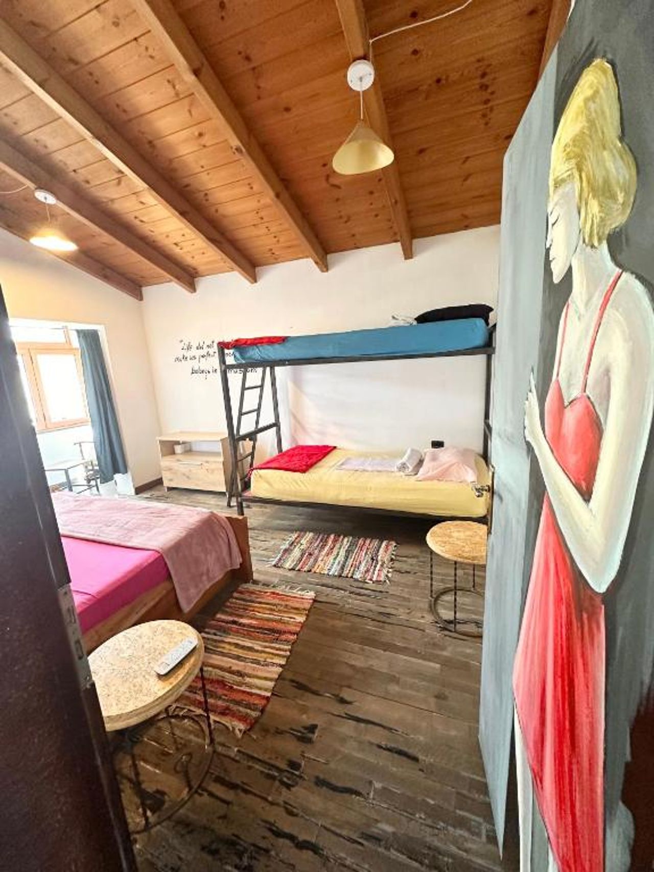 Divina Hostel