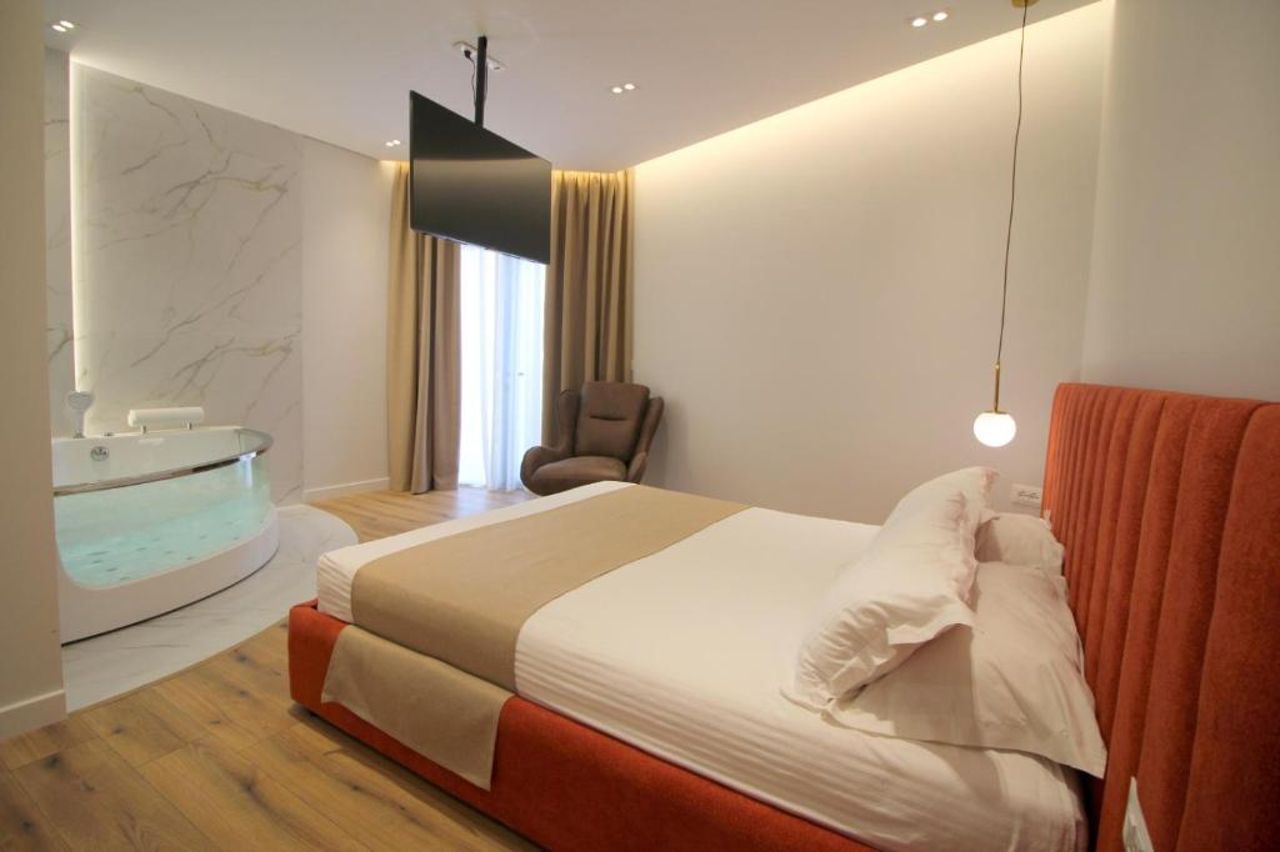 Hotel Strora