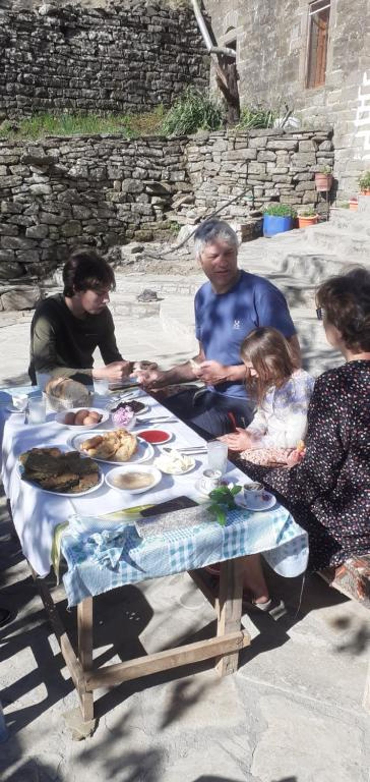 guest house in buhal