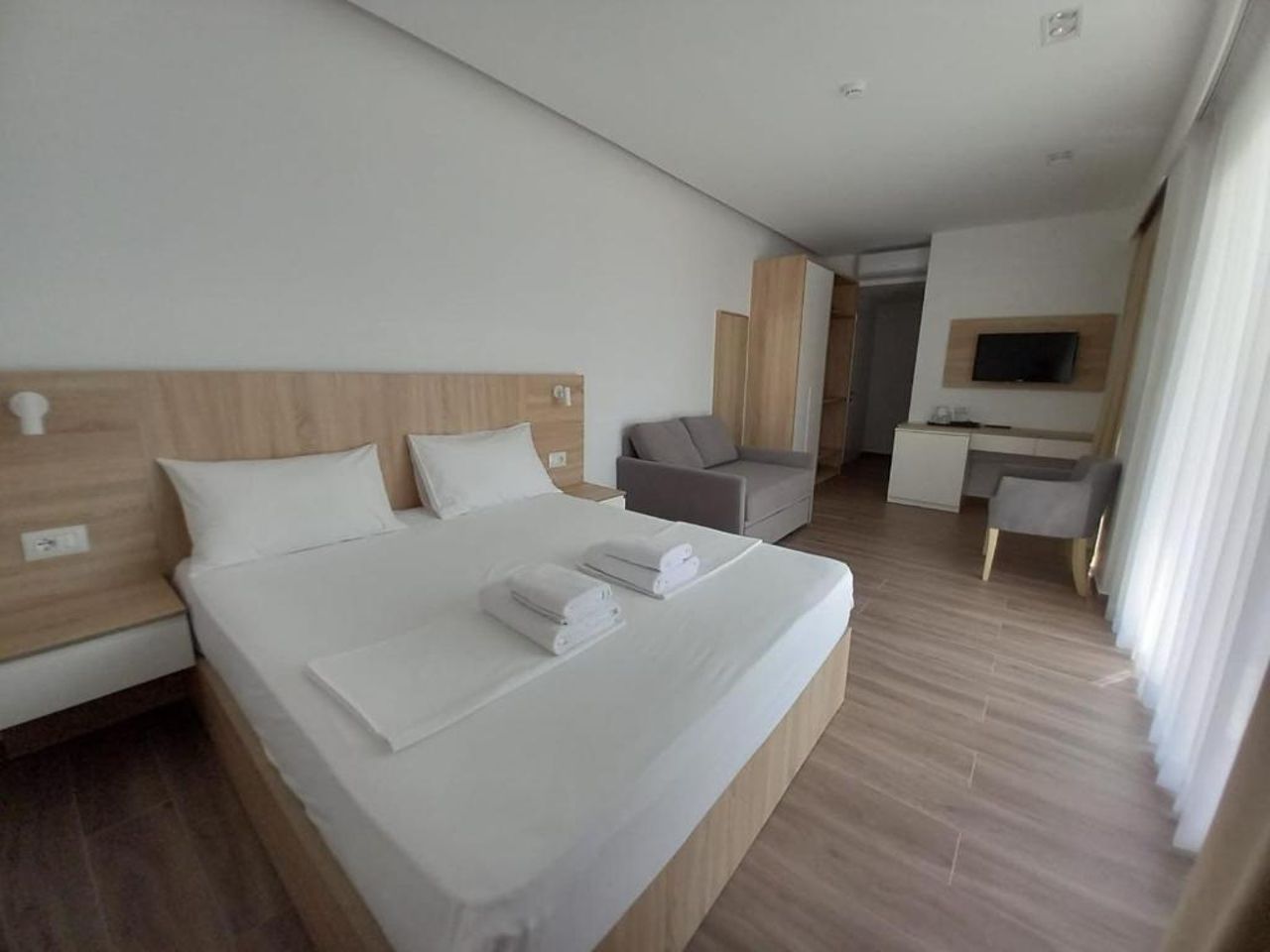 Hotel Ksamili