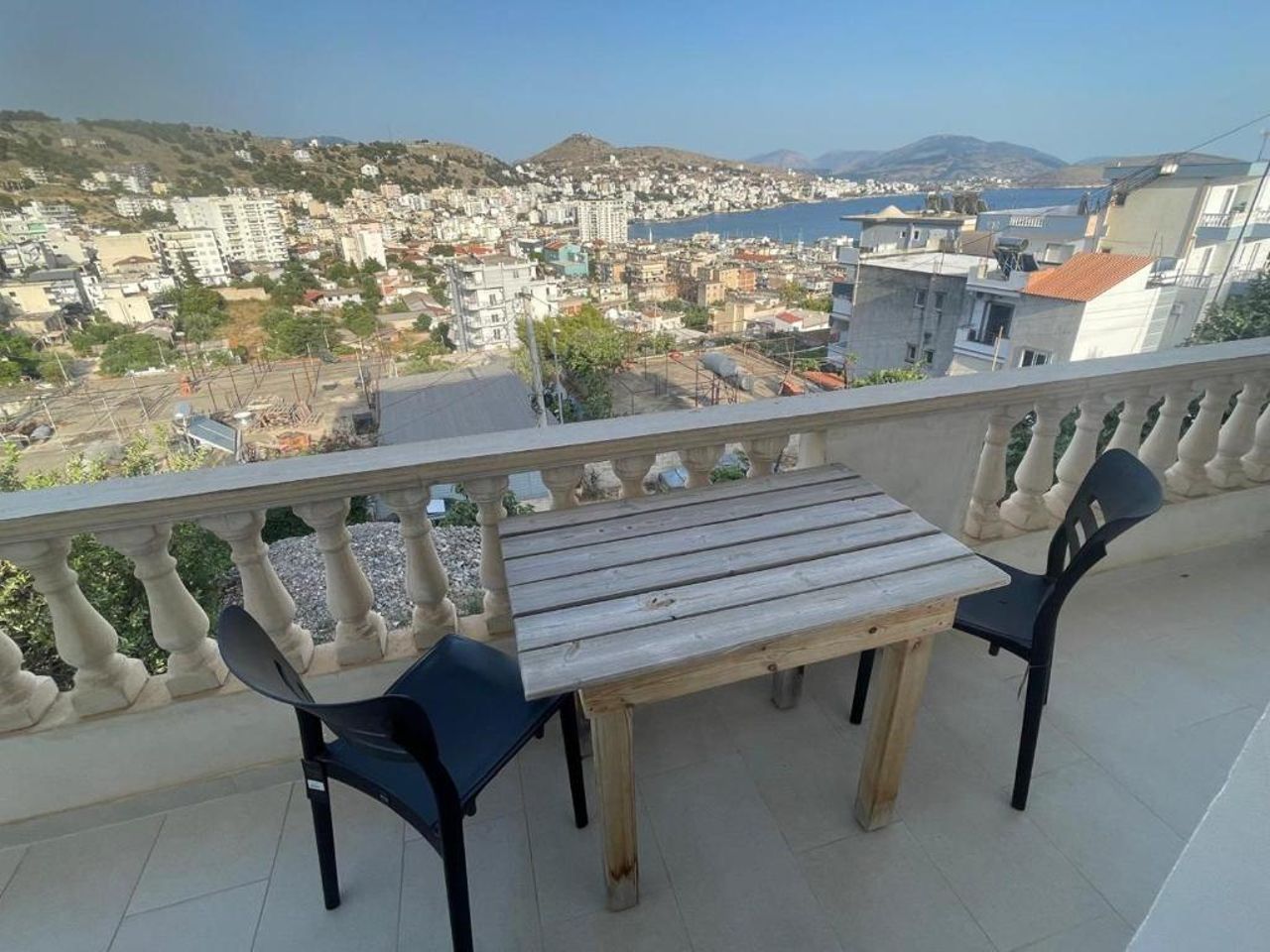 Vila Deal