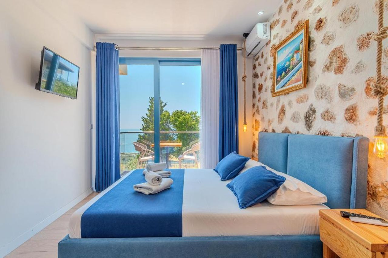 Alex Boutique Hotel