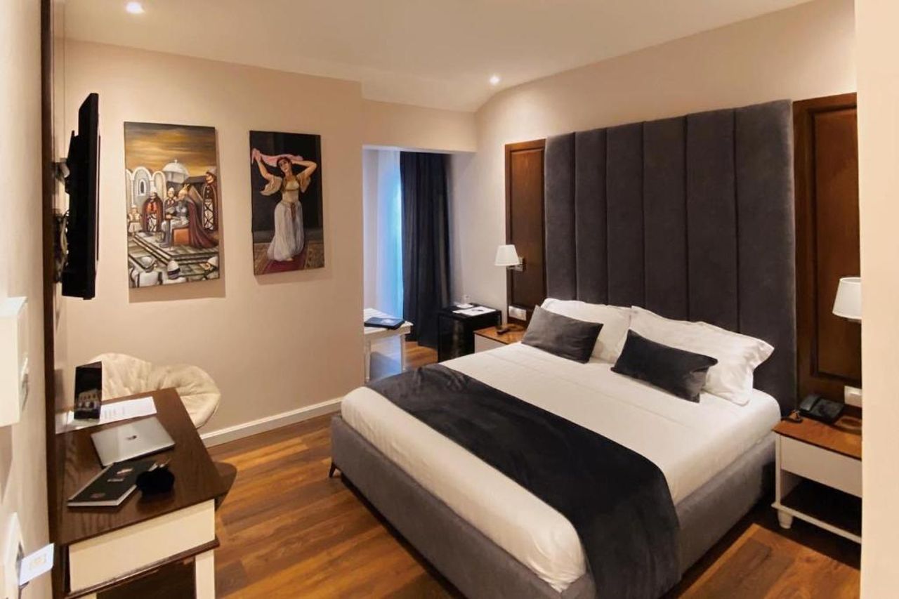 Arberia Palace Hotel
