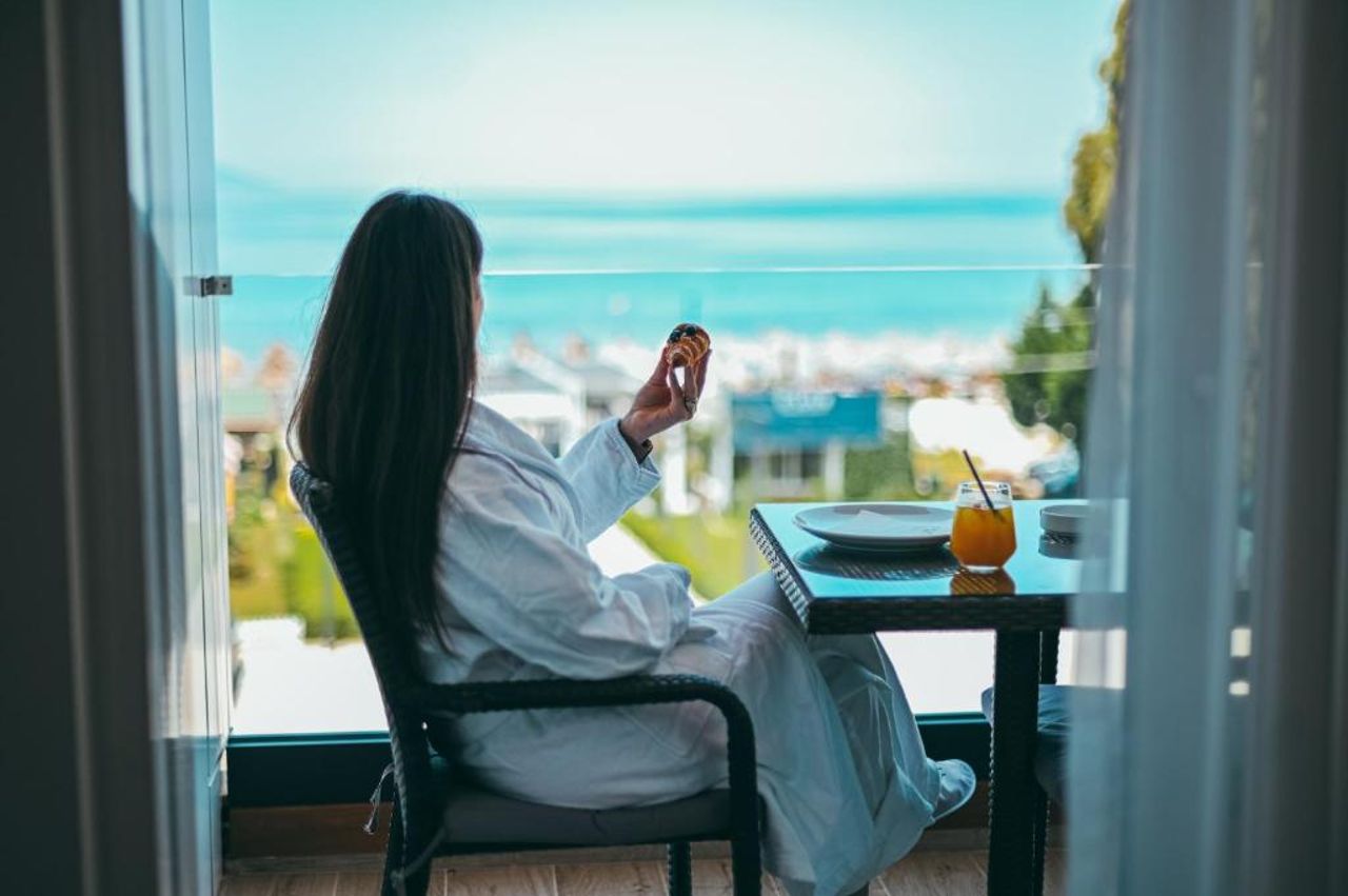 Dazur Coast Resort