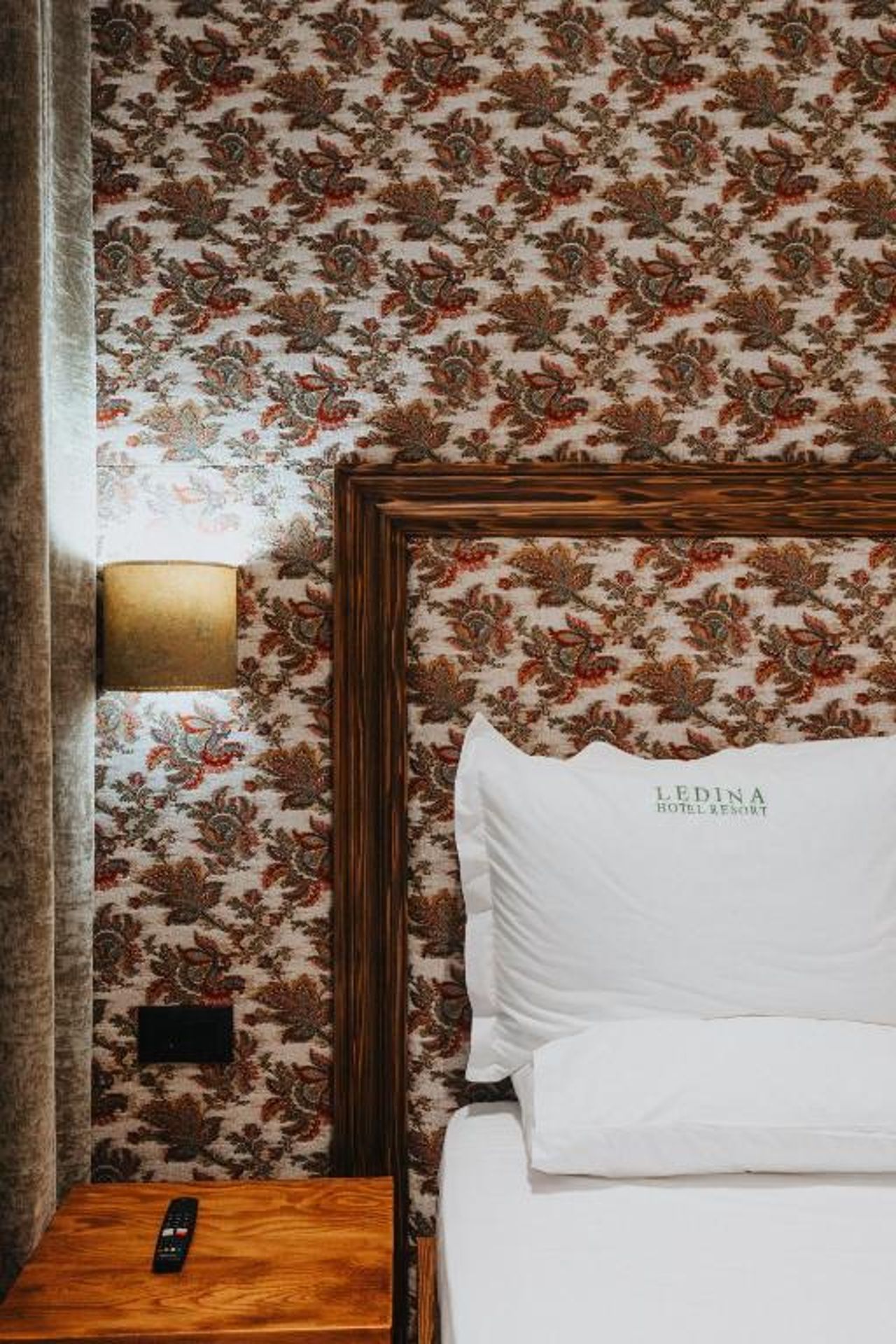 Ledina Hotel