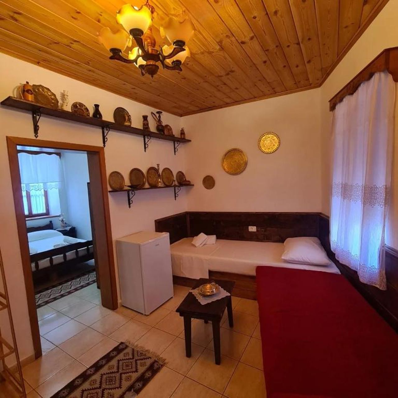 SANTA ROOM-OLD BAZAAR CENTER-Gjirokaster