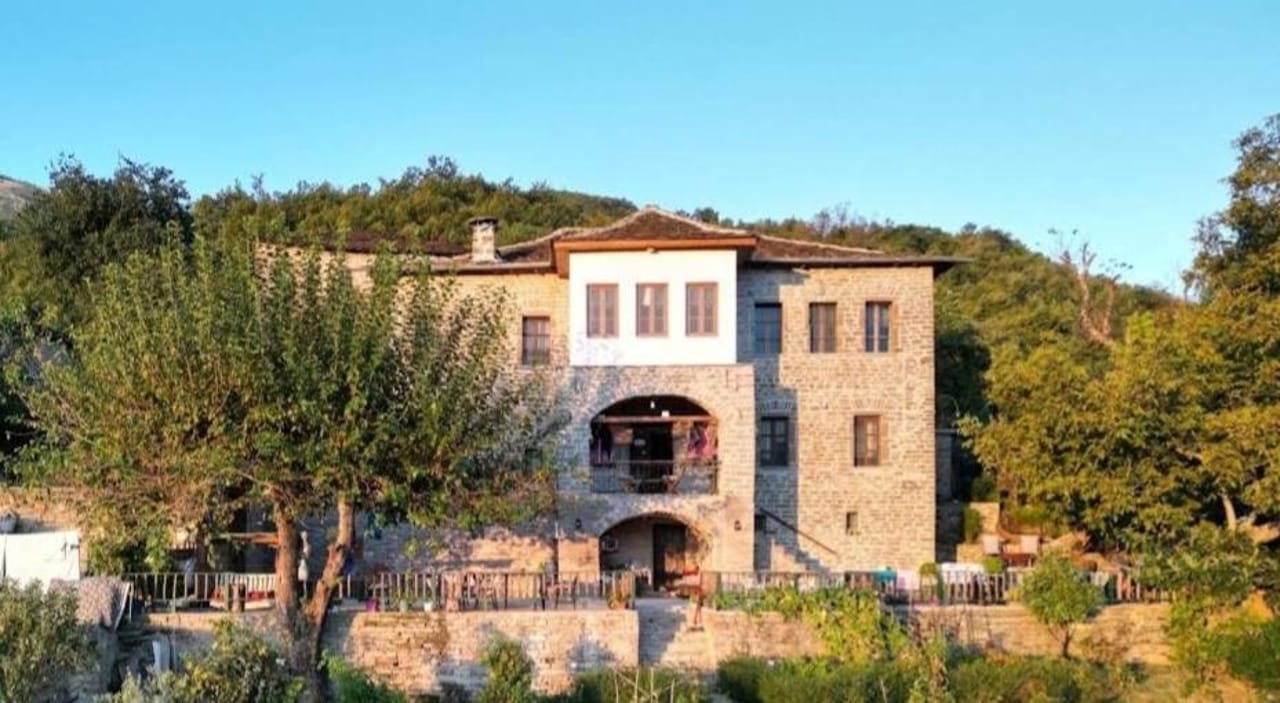 Traditional GuestHouse Permet