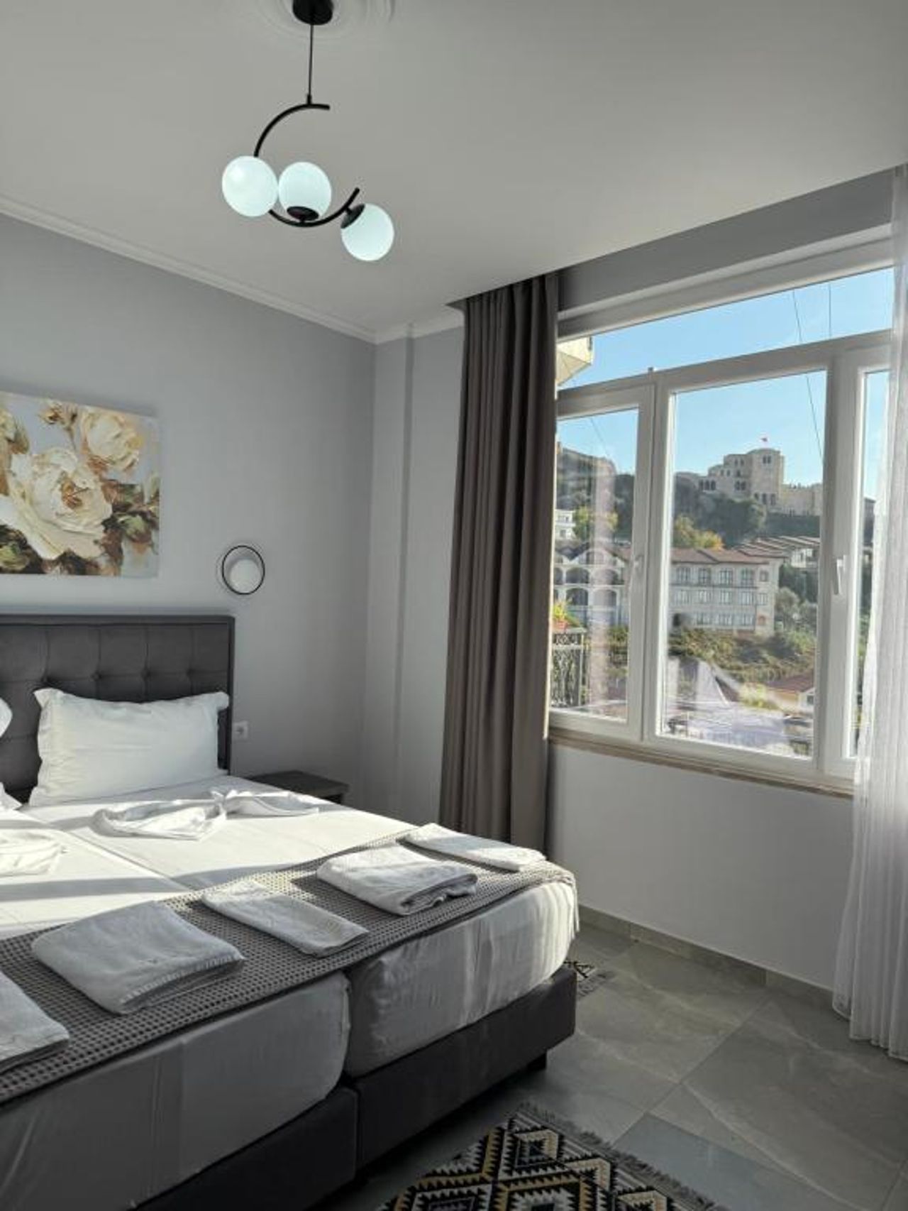 HOTEL DEAL - Rooms With Castle View