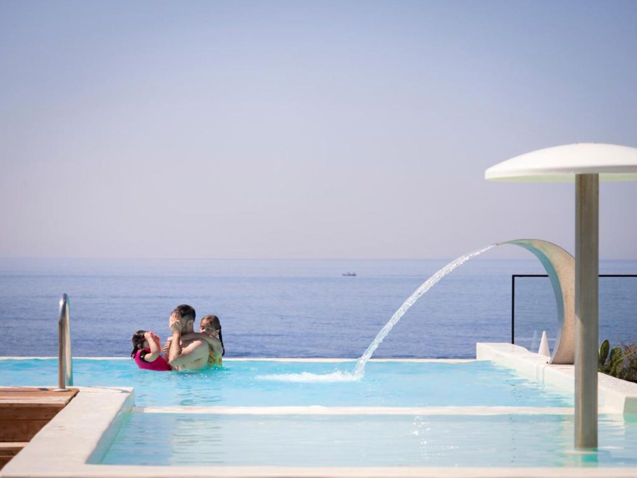 La Brisa Boutique Hotel