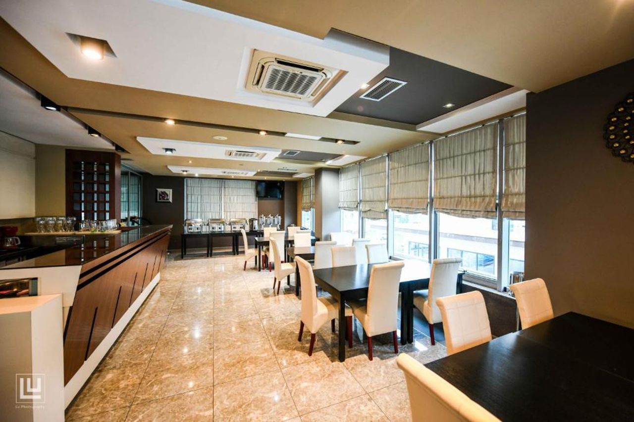 Hotel Arifi