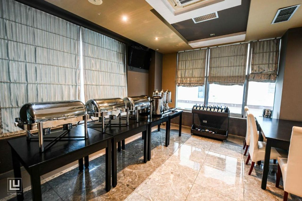 Hotel Arifi