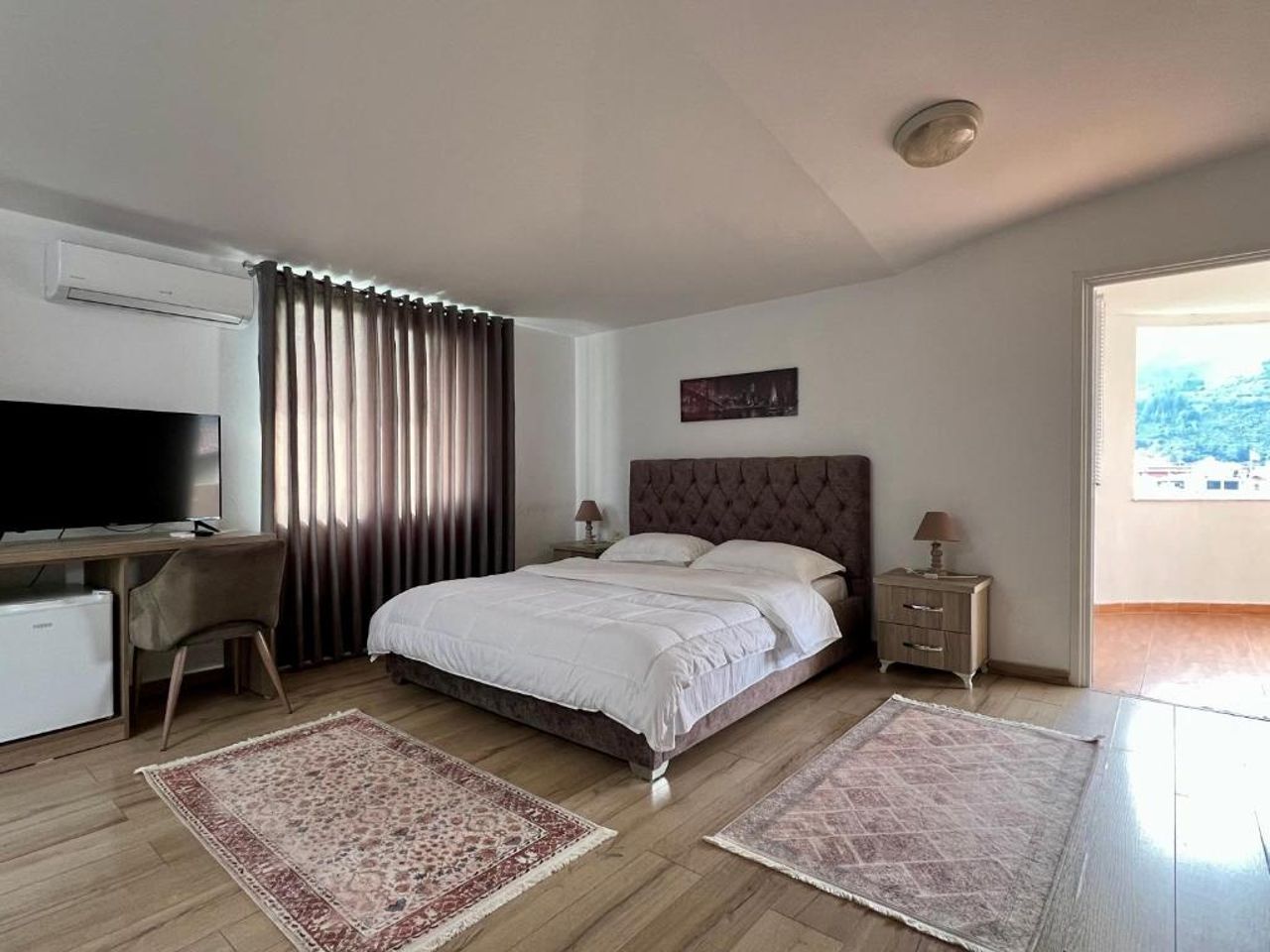 Hotel Vila Arbri
