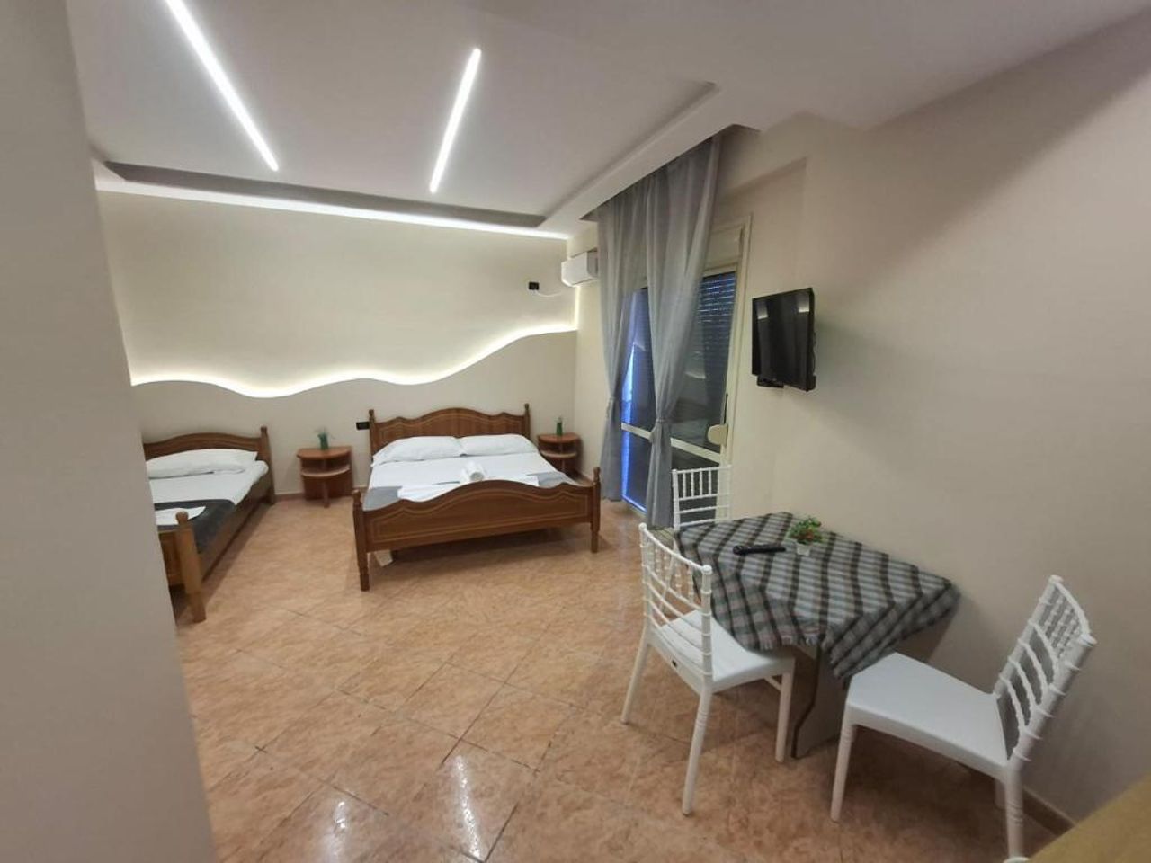 L&G Hotel