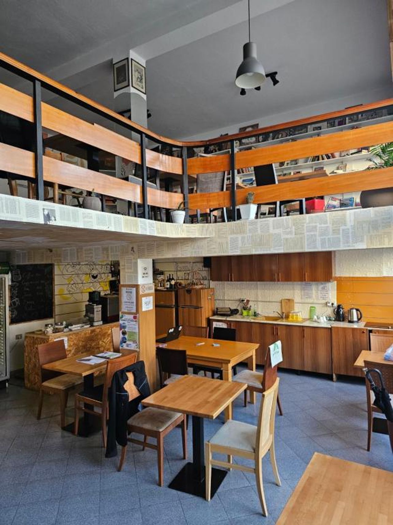 Traveler Hostel