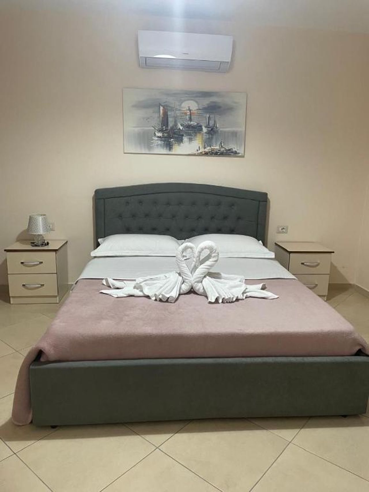 R Hotel